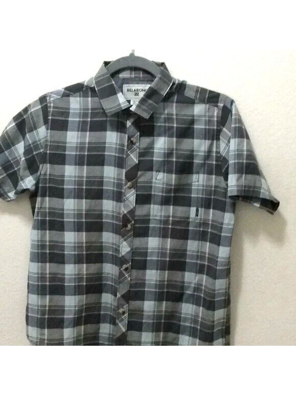 Billabong Boys Plaid Short Sleeve Shirt Fabric-55% Cotton 45% Polyester Size-M